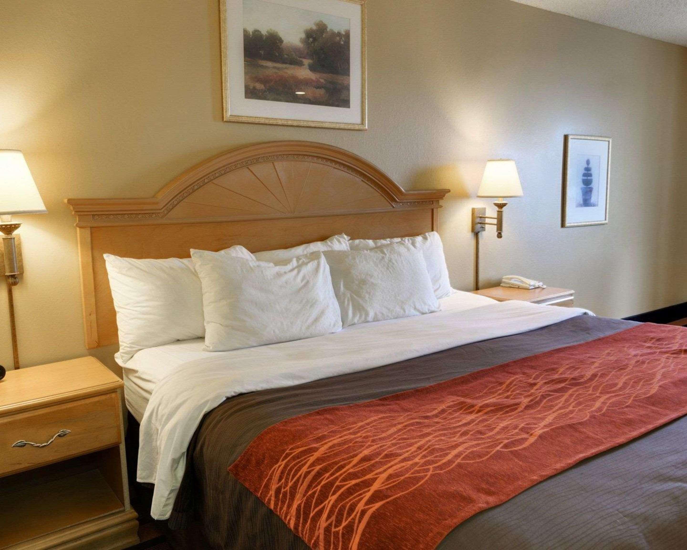 Quality Inn & Suites Malvern מראה חיצוני תמונה