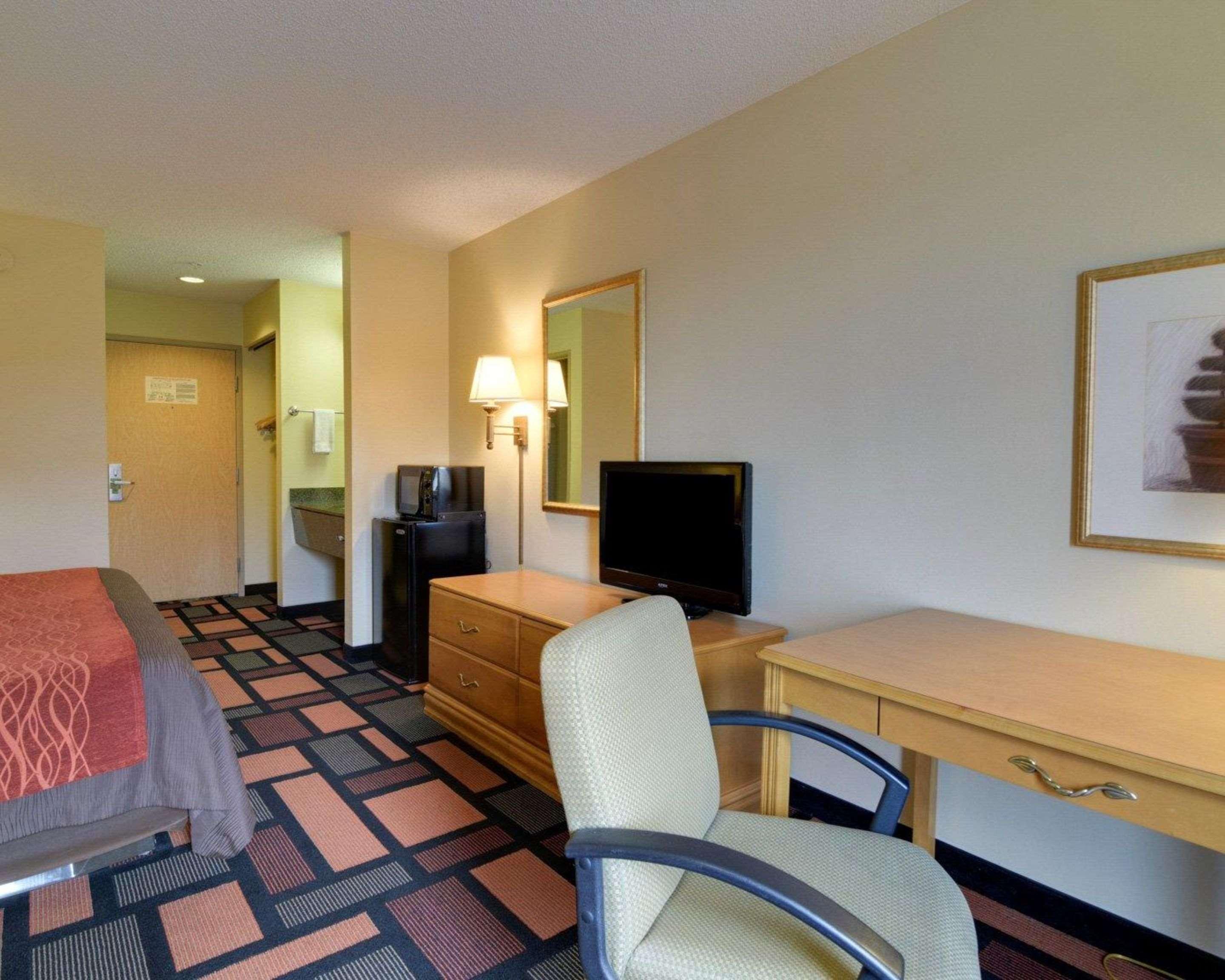 Quality Inn & Suites Malvern מראה חיצוני תמונה