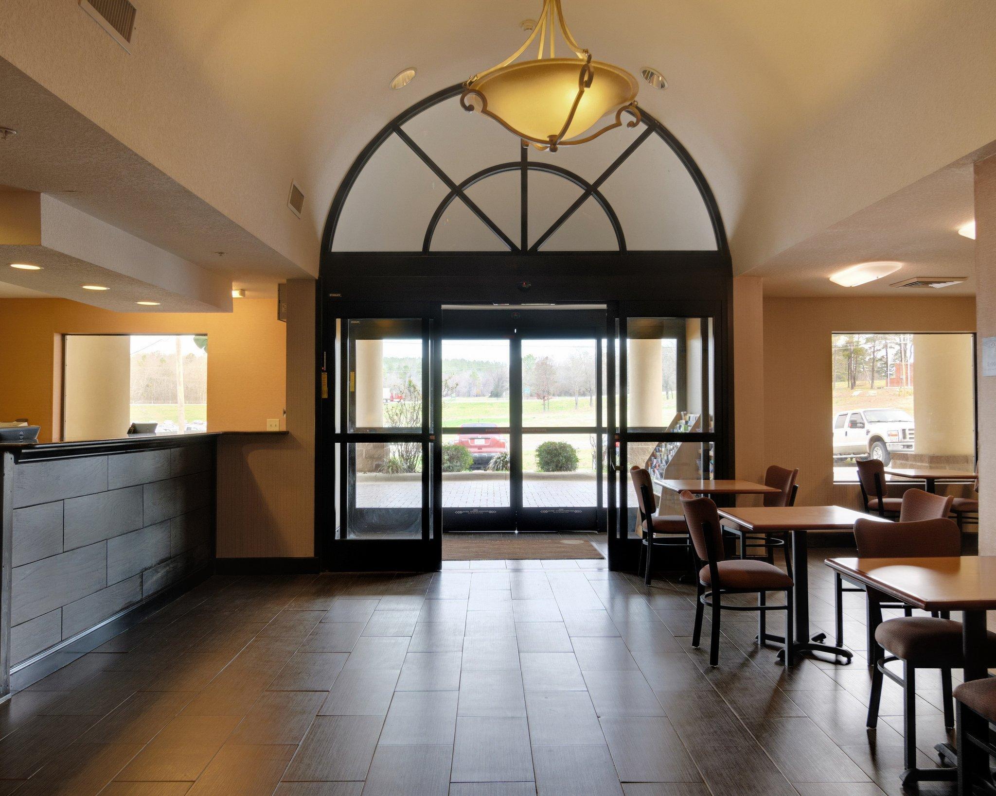 Quality Inn & Suites Malvern מראה חיצוני תמונה