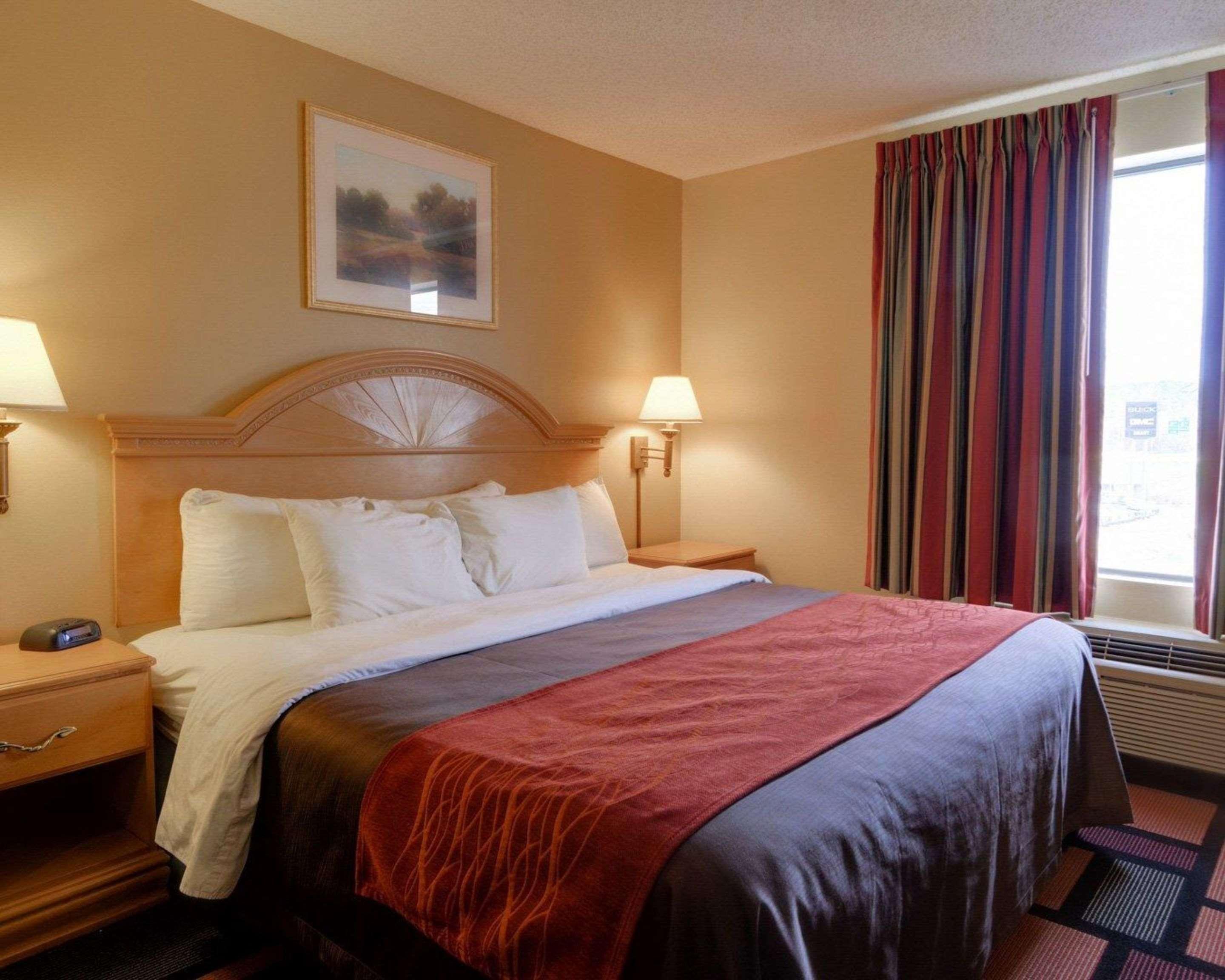 Quality Inn & Suites Malvern מראה חיצוני תמונה