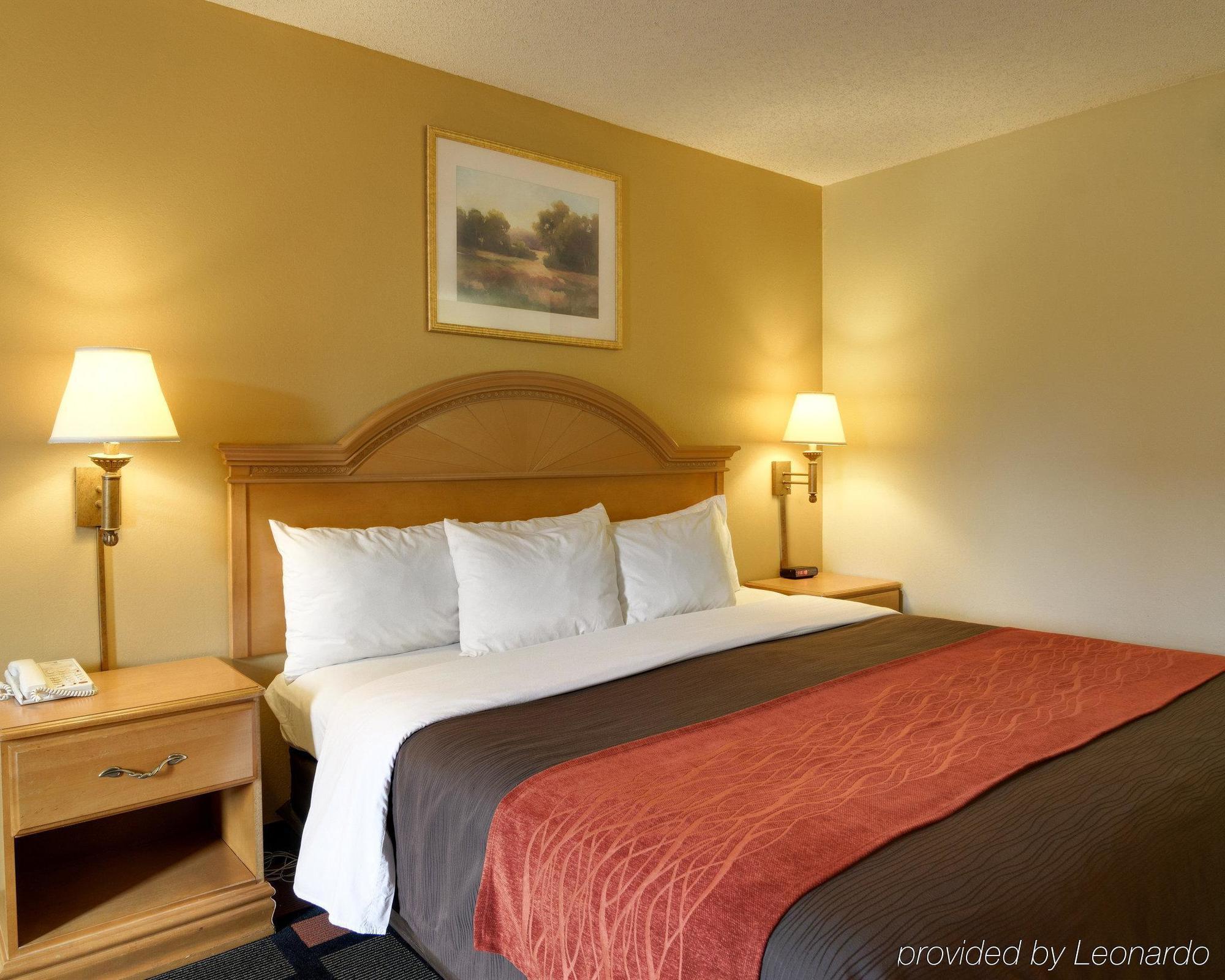 Quality Inn & Suites Malvern מראה חיצוני תמונה